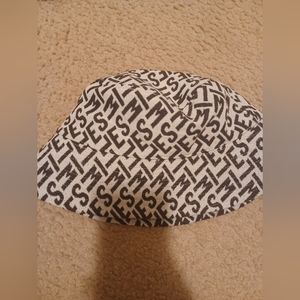 Bucket Hat